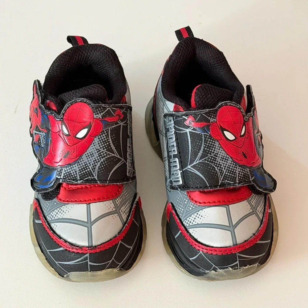 Spider-Man Toddler Boys‎ Athletic Light-up Sneaker Size US 7- EU(23.5)